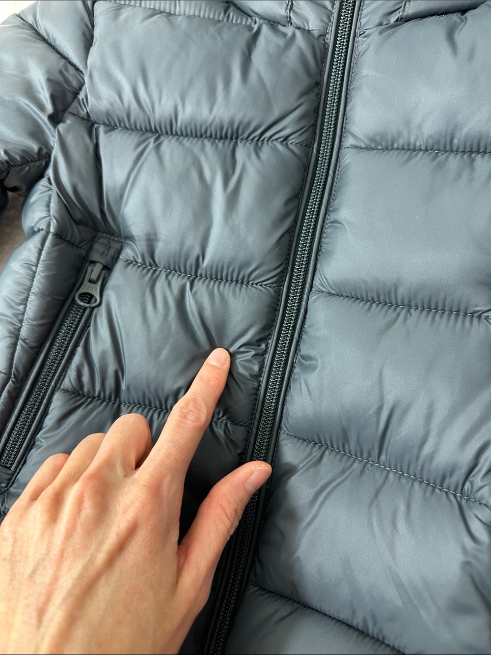 Save The Duck Ultra Light Jacket Synthetic Down Hooded Puffer Jacket 4T - Picture 9 of 9